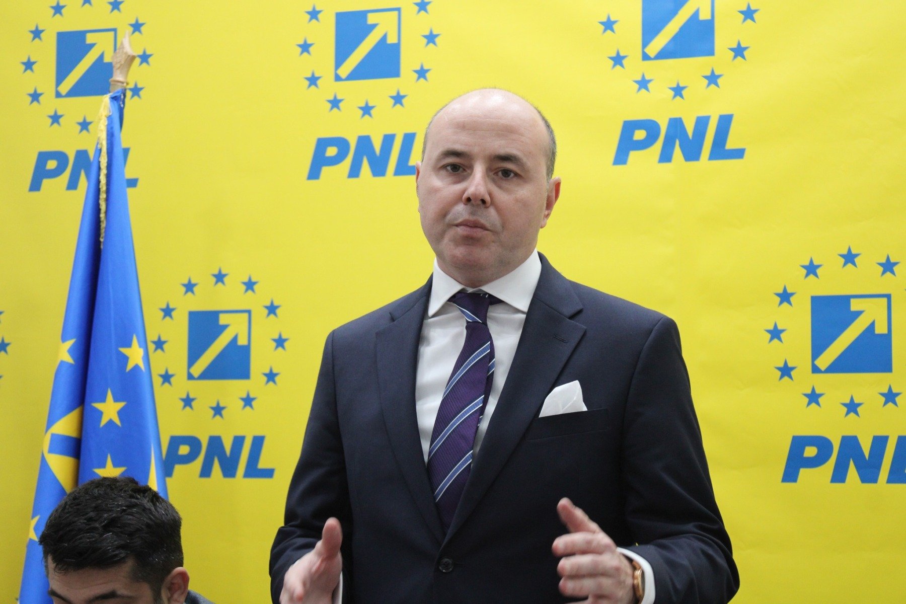 Muraru: PSD provoacă criză guvernamentală. Bolojan, victima unei mișcări politice anti-PSD?