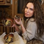 Secretele cozonacului de Paște al Annei Lesko