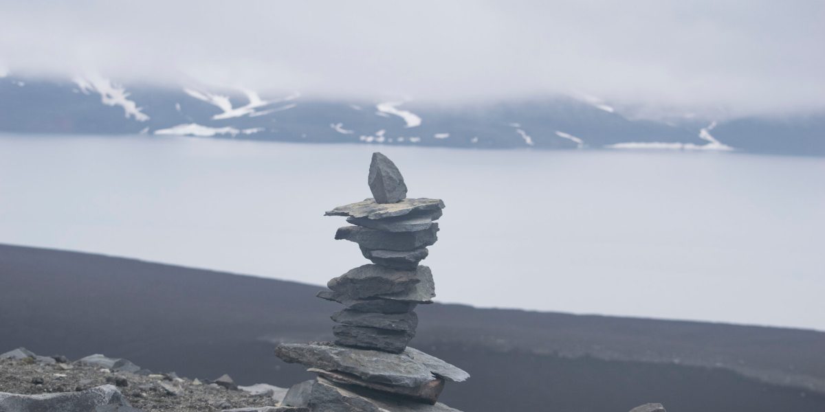 O linie genetică umană misterioasă a supraviețuit Erei Glaciare