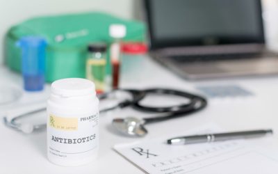 Antibioticele, capcane ascunse: Pot agrava inflamația în corp