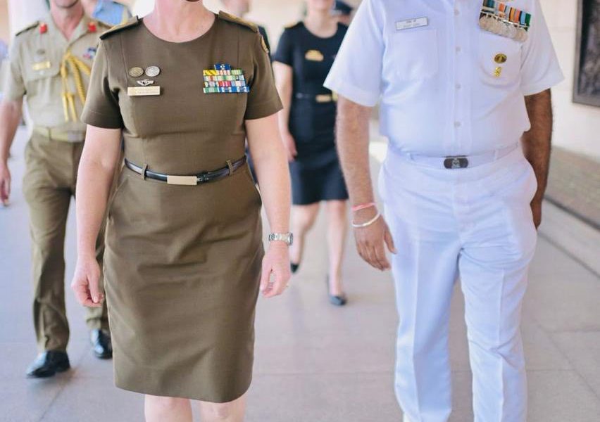 Armata de temut, condusă de o femeie. Premieră mondială!