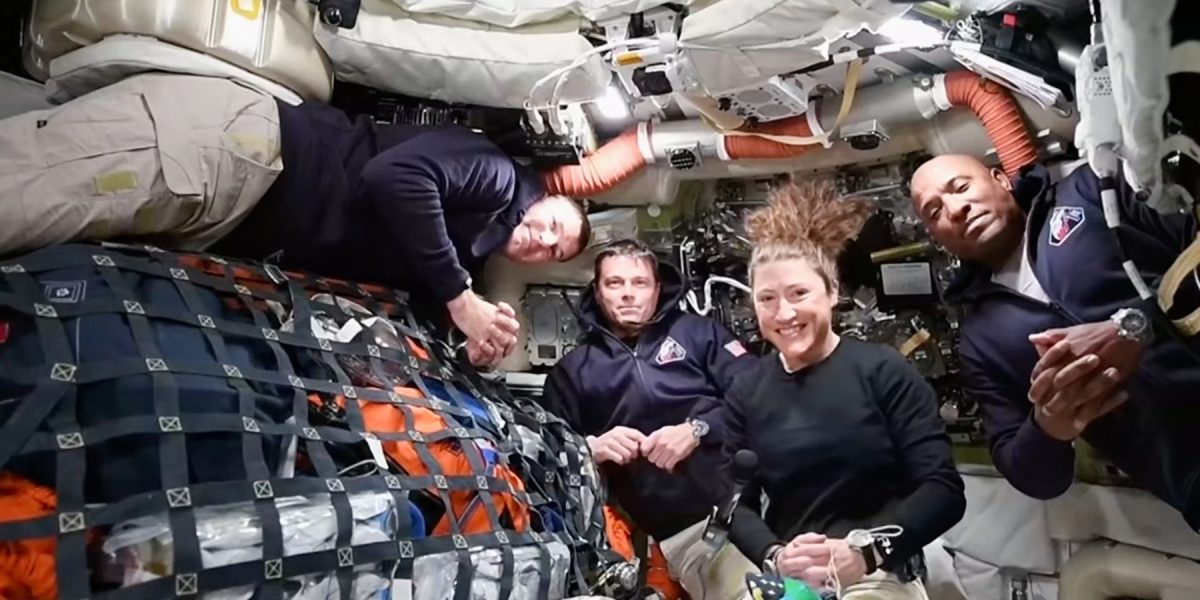 astronauti-artemis-orion-profi_Descopera.jpg - StiriAlese