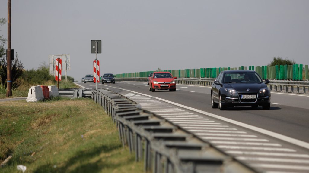 Circulația autovehiculelor de mare tonaj va fi restricționată de Paște pe drumurile din România Compania Națională de Administrare a Infrastructurii Rutiere (CNAIR) va impune restricții de circulație pentru vehiculele de mare tonaj în perioada sărbătorilor Pascale din 2026
