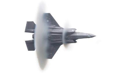 Cum se produce BOOM-ul sonic: Misterul sunetului puternic, explicat simplu