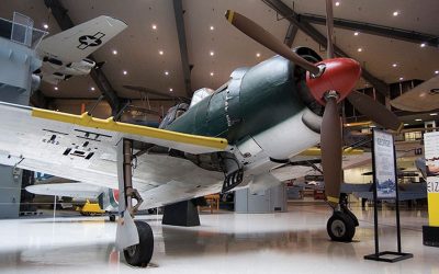 Avion japonez din Al Doilea Război Mondial, recuperat după 80 de ani de uitare