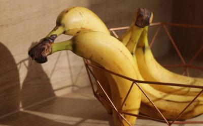De ce NU mai ține banane în fructieră: Trucul simplu pentru prospețime