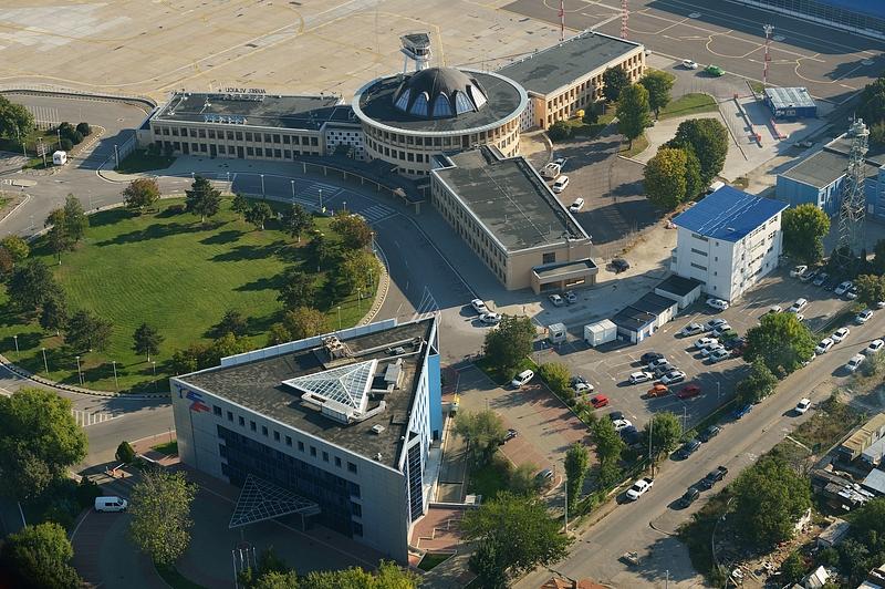 Băneasa, gata de modernizare: Aeroportul face pași concreți