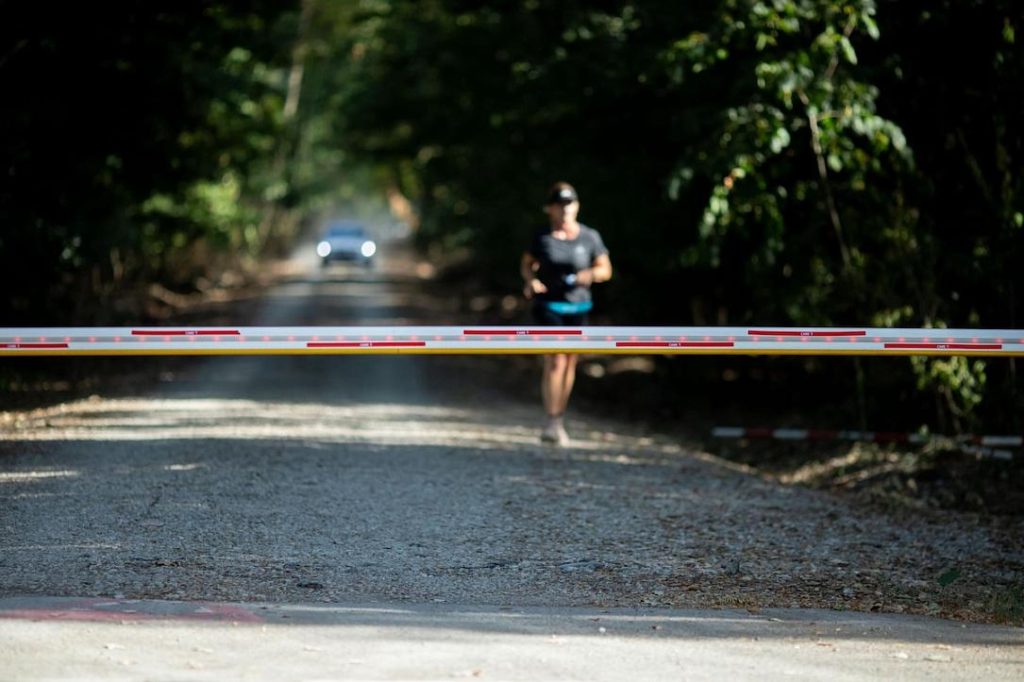 Romsilva închide drumul prin Pădurea Băneasa: Blocajul bucureștenilor