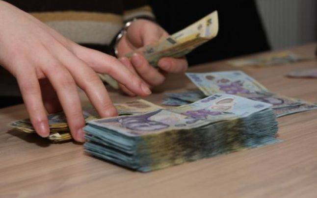 bani-7694578.jpg - StiriAlese