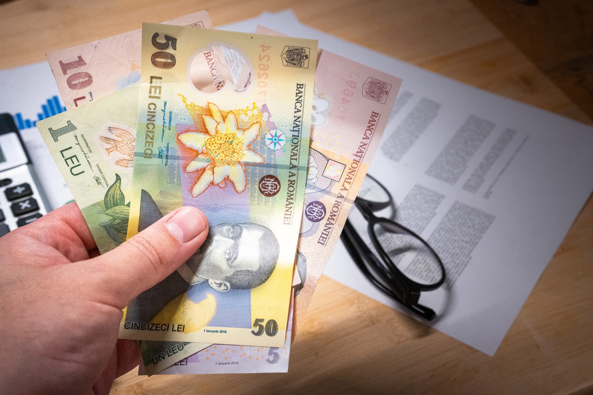 Departamentul pentru Relația cu Republica Moldova (DRRM) lansează apel de finanțare pentru proiecte dedicate cetățenilor moldoveni Persoanele fizice autorizate (PFA), organizațiile neguvernamentale (ONG), firmele și alte organizații eligibile din România și din afara țării pot depune proiecte educaționale, media și culturale în beneficiul cetățenilor din Republica Moldova