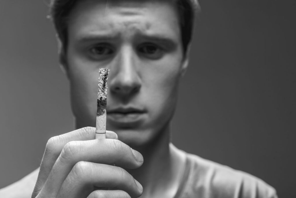 Obiceiurile BĂRBĂTEȘTI care ucid fertilitatea: Evită-le ACUM!