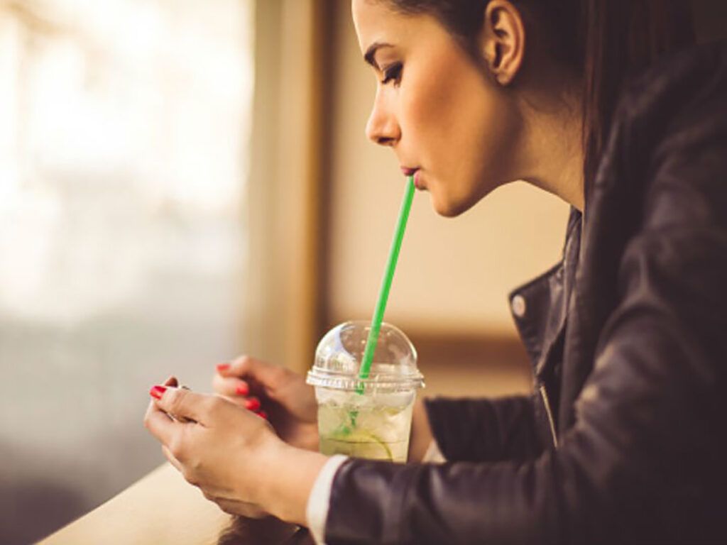 Ce bei după Paște pentru un ficat „curat”? Rețete rapide și naturale