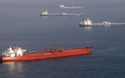 Scădere majoră la petrol: SUA și Iran, la negocieri pentru un nou acord