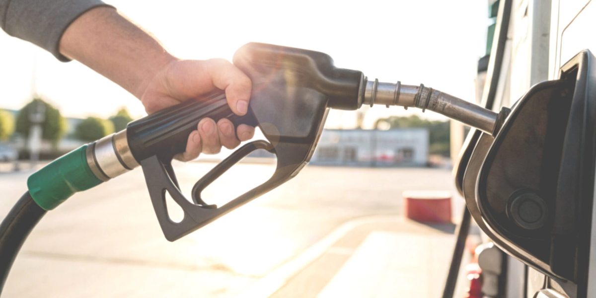 Prețuri carburanți: Cât costă motorina și benzina de Joia Mare în România?