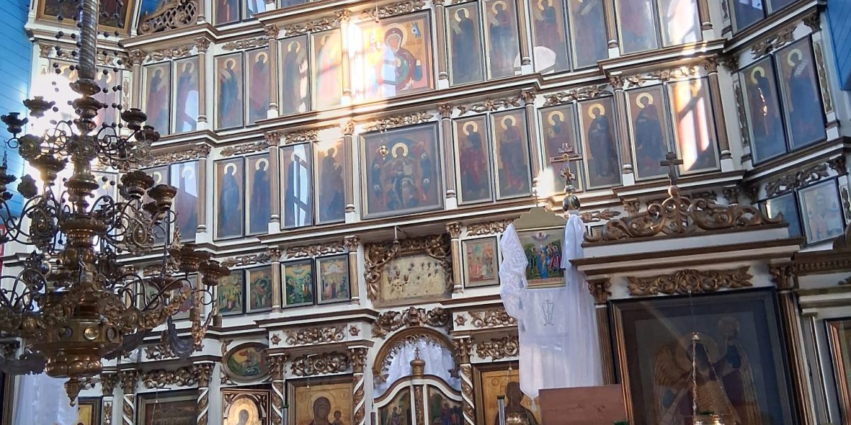 De ce PAȘTELE pică diferit: Ortodocși vs. Catolici, misterul calendarului