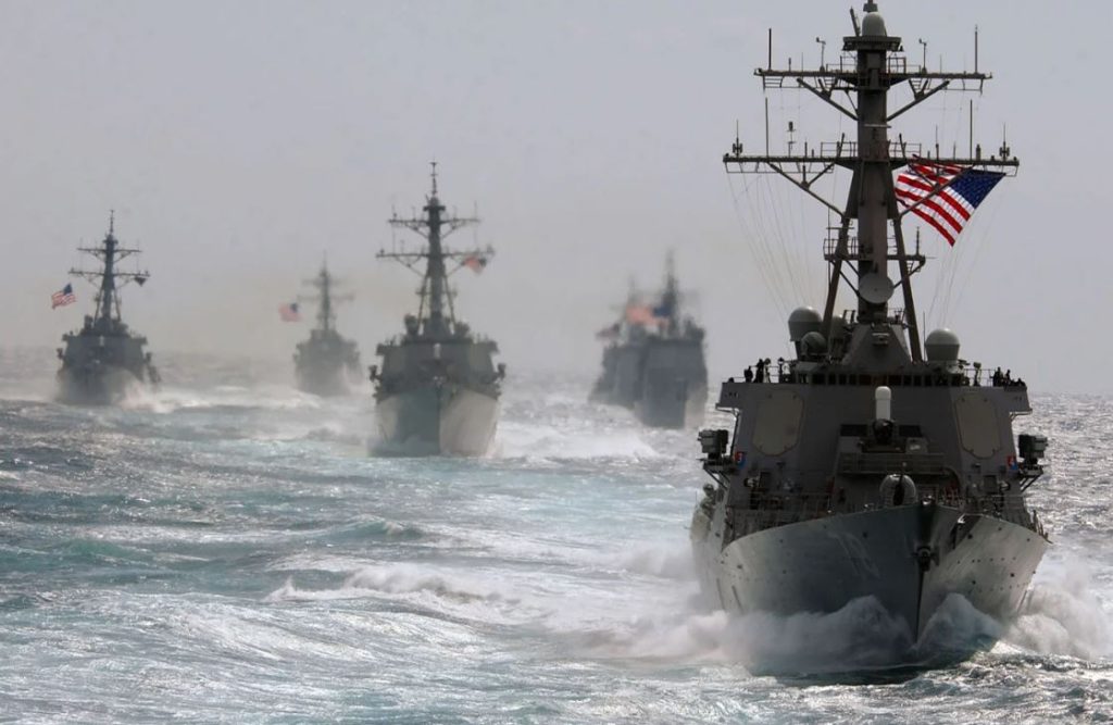 Petrolul, în cădere liberă după blocada SUA asupra STRÂMTORII ORMUZ