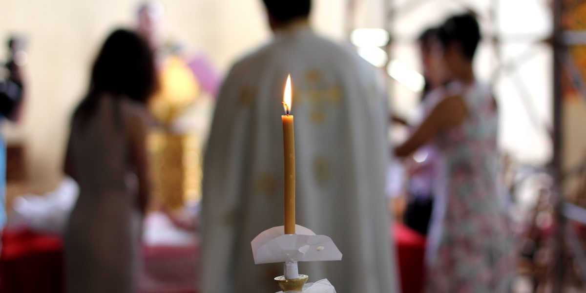 Botezul creștin: dispute vechi de secole. Când au izbucnit conflictele