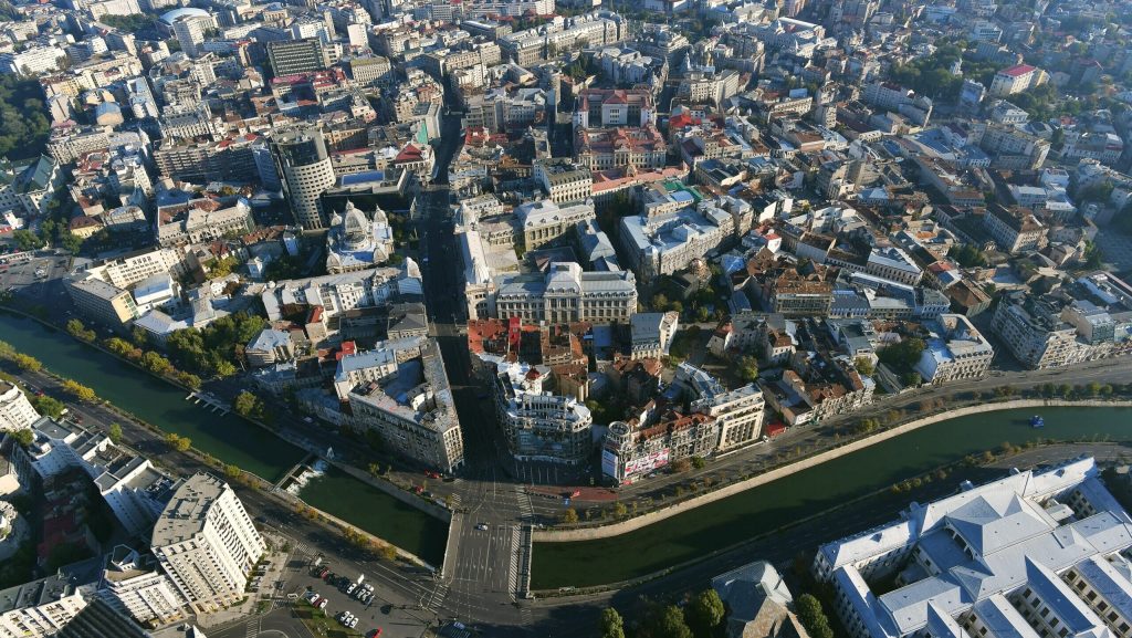 EXCLUSIV: Decăderea Bucureștiului, un oraș schimbat dramatic