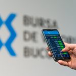 Bursa de la București urcă cu 1% în ciuda scăderilor din Europa, susținută de sectorul bancar