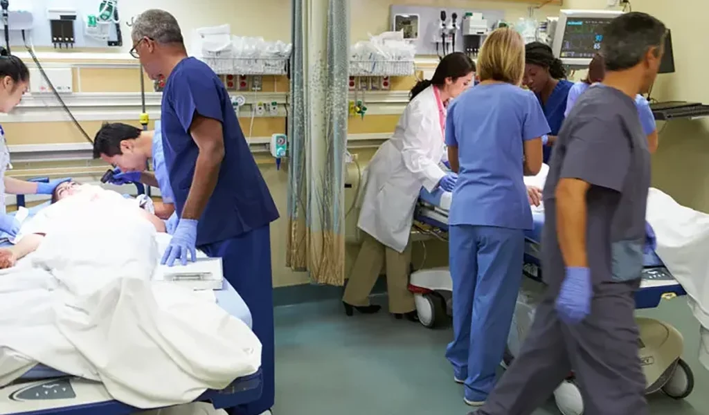 Medici: Anunț major de la Ministerul Sănătății. Gărzi noi și program extins