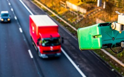 Radare cu AI în Europa: Camerele filmeză în mașină șoferii indisciplinați