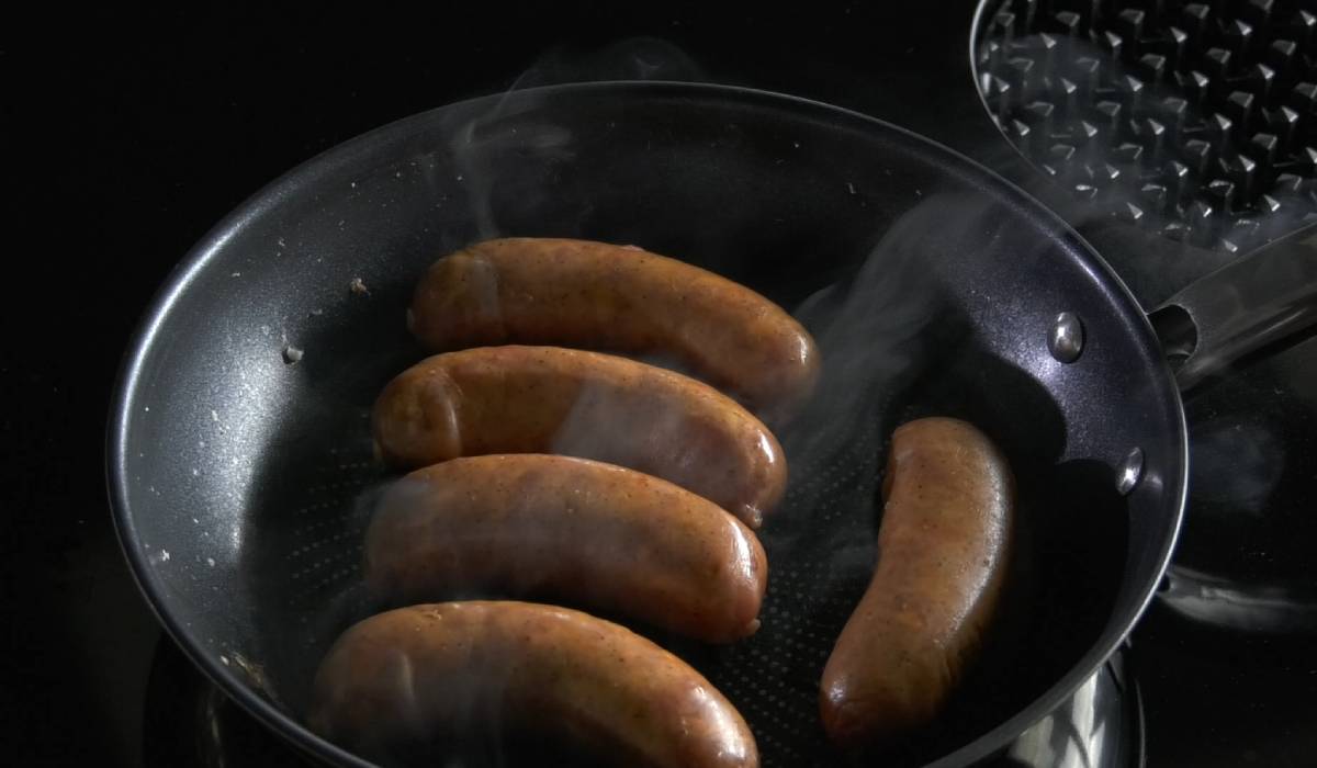 Cârnații Durdulii de la Matache Măcelaru’, alegeri populare pentru mesele rapide Cârnații Durdulii, produși de Matache Măcelaru’, devin din ce în ce mai preferați pentru mesele de zi cu zi ale românilor