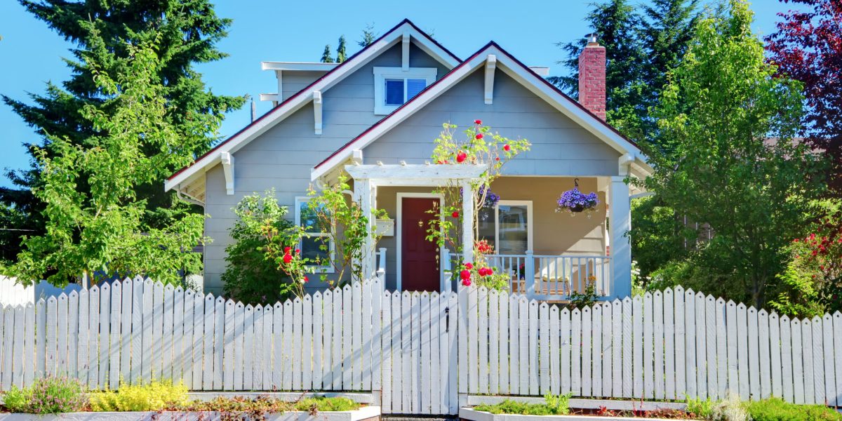 Demolare obligatorie pentru românii cu case. Ce prevede Codul Civil