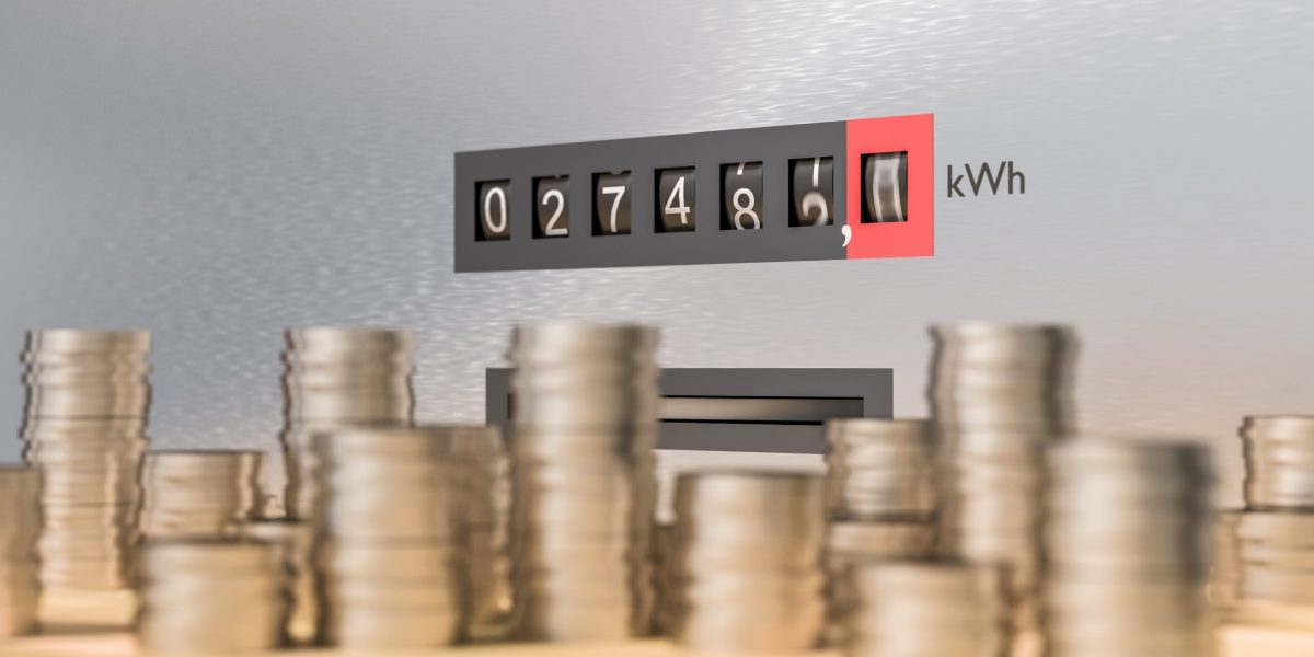 Cât curent au „înghițit” românii de Paște? Factura crește vertiginos!