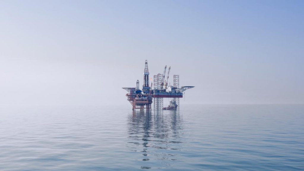 Franța jubilează: Compania Petrolieră descoperă AUR negru în Congo