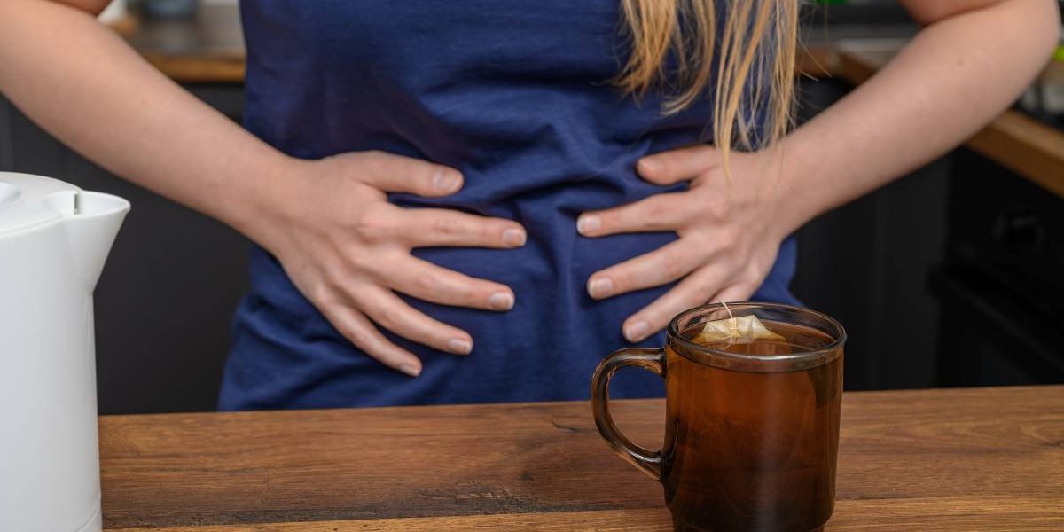 Ceaiuri după masa de Paște: Ajutor natural pentru indigestie, diaree și constipație