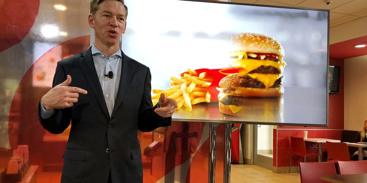 Kempczinski, CEO McDonald’s, face valuri după interviul din WSJ