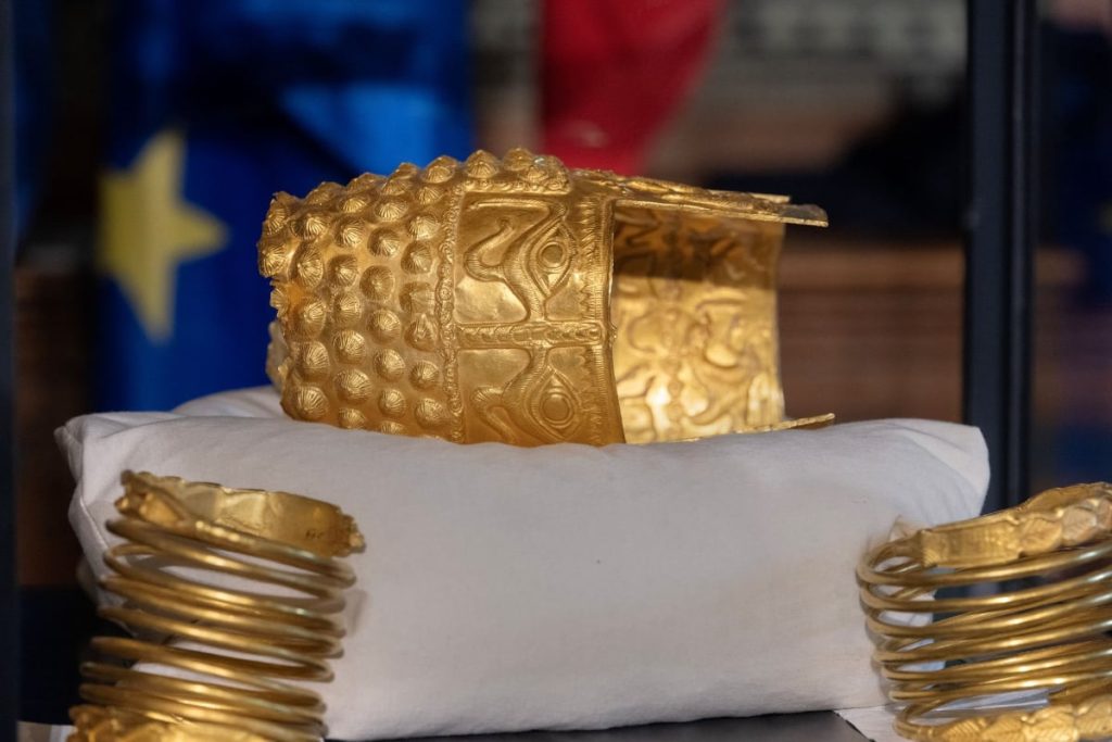 Coiful de la Coțofenești, mit sau realitate? Un mister românesc