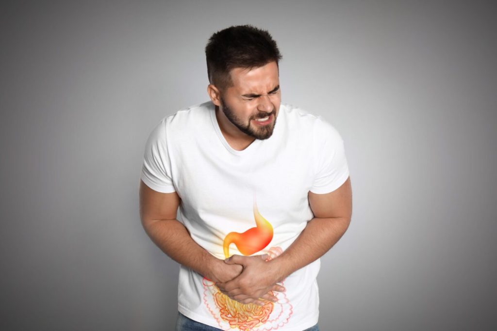 Băutura-minune: Scapă de balonare și calmează rapid colonul iritabil