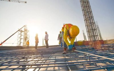 Construcțiile, în declin: Două treimi din firme ANTICIPEAZĂ scăderi în 2026, din cauza erorilor