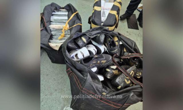 Giurgiu: Marfă CONTRAFĂCUTĂ de un milion de lei, găsită de polițiștii de frontieră