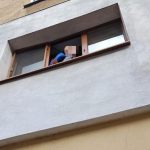 Micuțul, salvat de Poliție de pe pervaz în seara de Înviere în Vâlcea