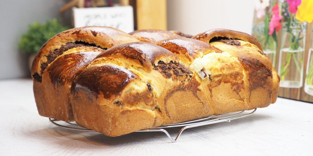 Cum obții cozonaci lucioși: Trucul simplu, dezvăluit chiar acum