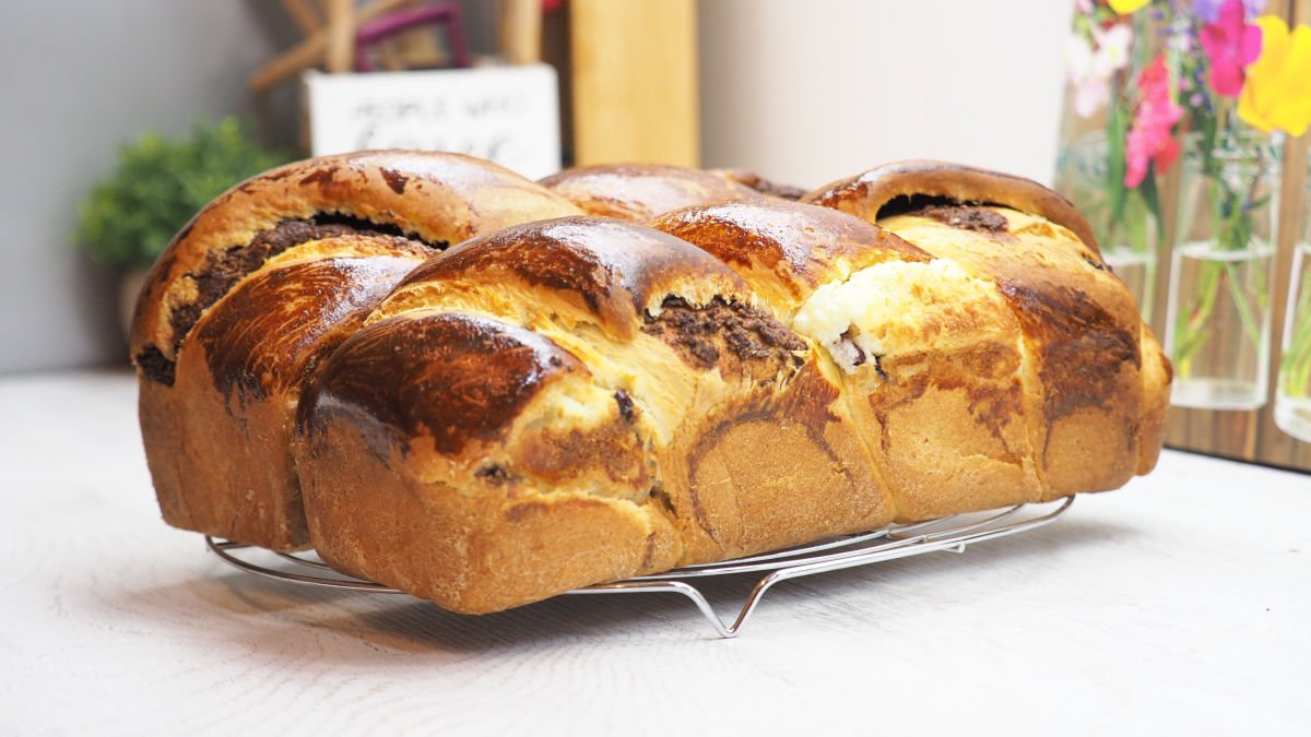 Cum obții cozonaci lucioși: Trucul simplu, dezvăluit chiar acum