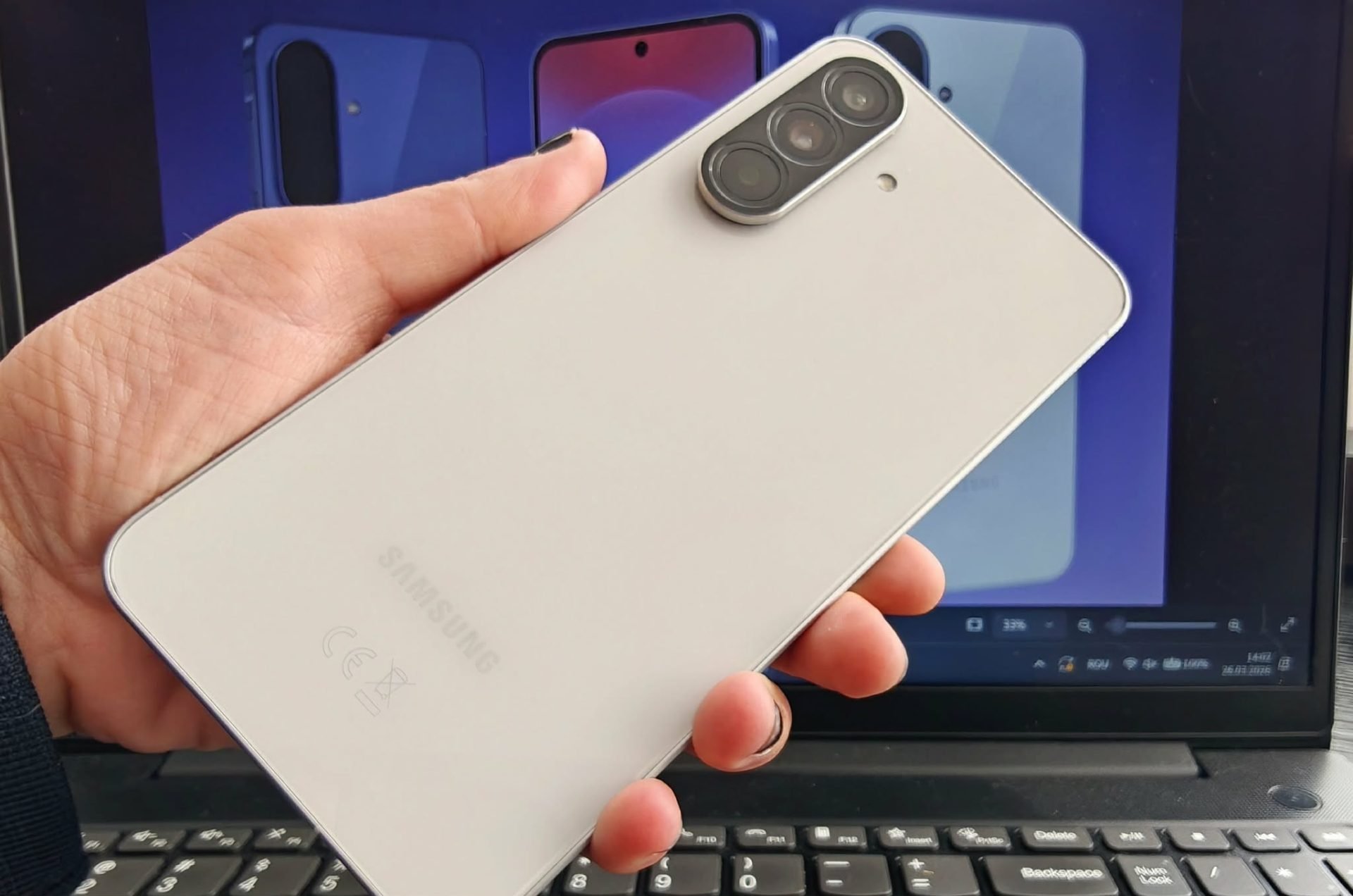 În ultimele ani, butonul de power de pe telefoanele Android și-a pierdut funcția tradițională, fiind reconfigurat pentru a susține butoanele virtuale și asistenții vocali, ceea ce a nemulțumit mulți utilizatori