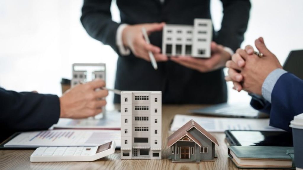 10 reguli de AUR: Alege locația IDEALĂ pentru proiectul tău imobiliar