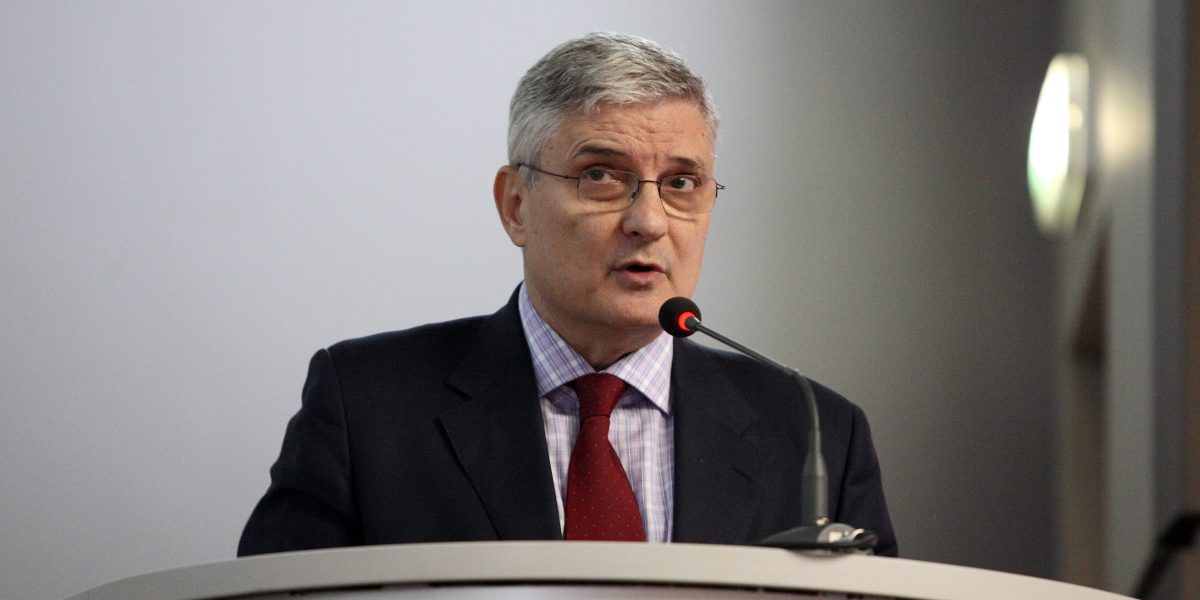 Criza vieții lovește România: Dăianu avertizează despre vremuri grele