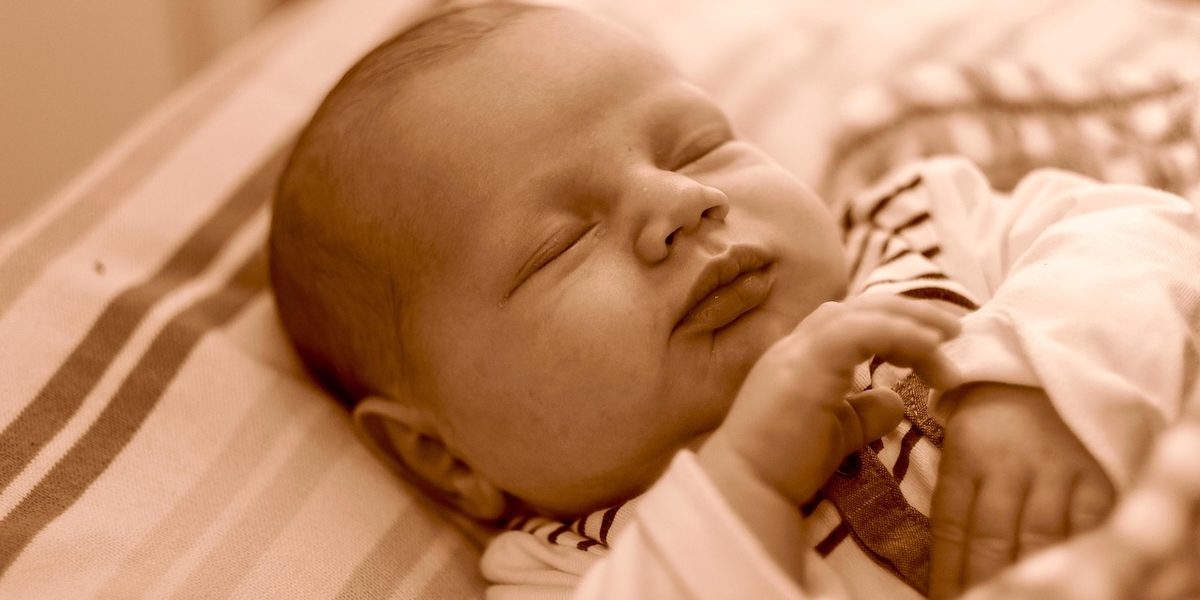 De ce se prăbușește natalitatea în București: Doar 17.000 de nou-născuți