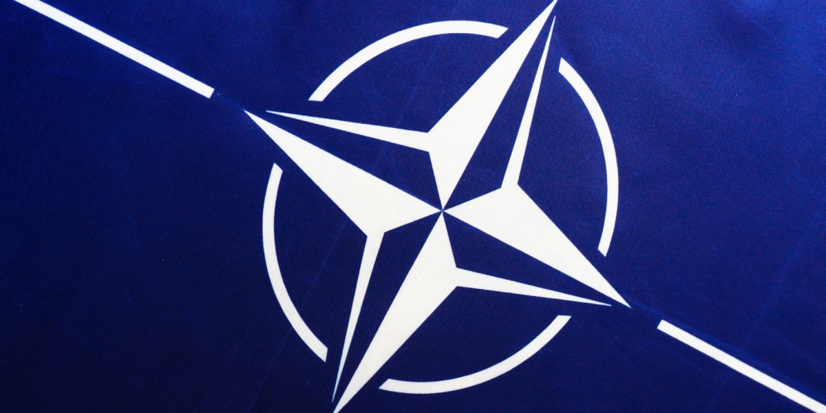 Aproape 60% dintre americani văd beneficii în NATO