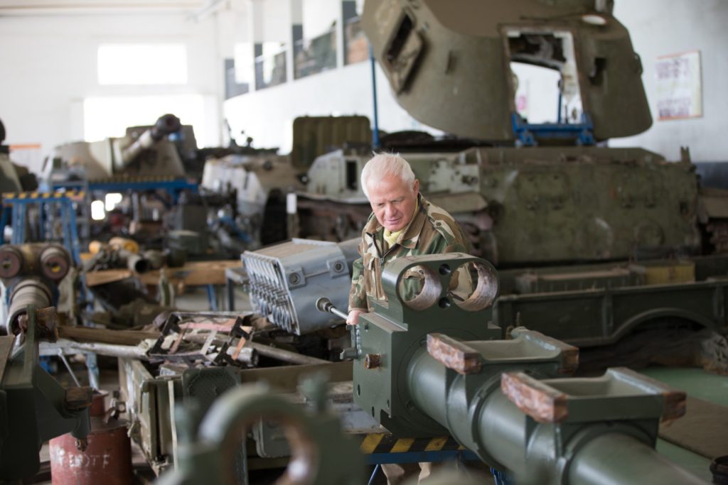 E C.E.E., noul pol al industriei europene de apărare, relevă un studiu