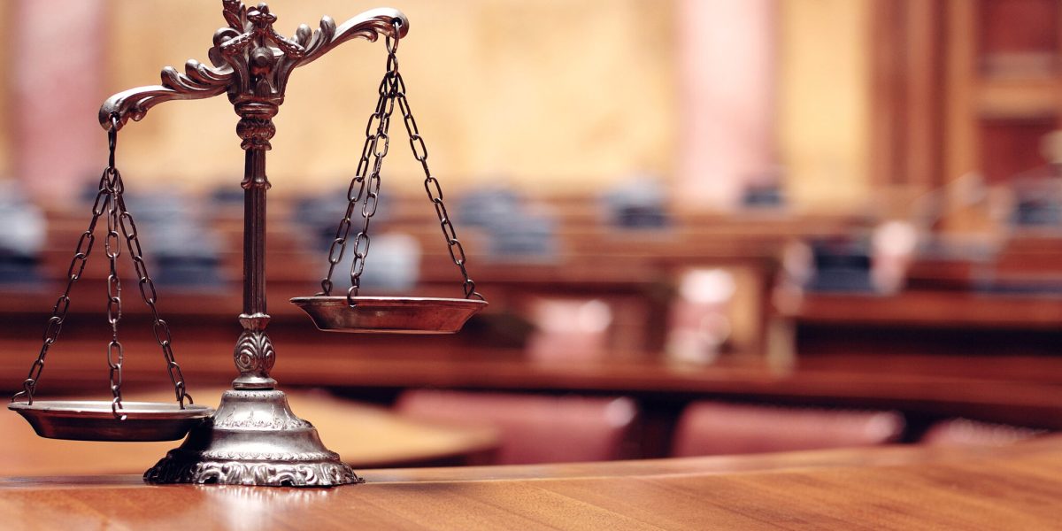 Vicepreședintele CJ Argeș și șefa de la Asistență, trimiși în judecată de DNA