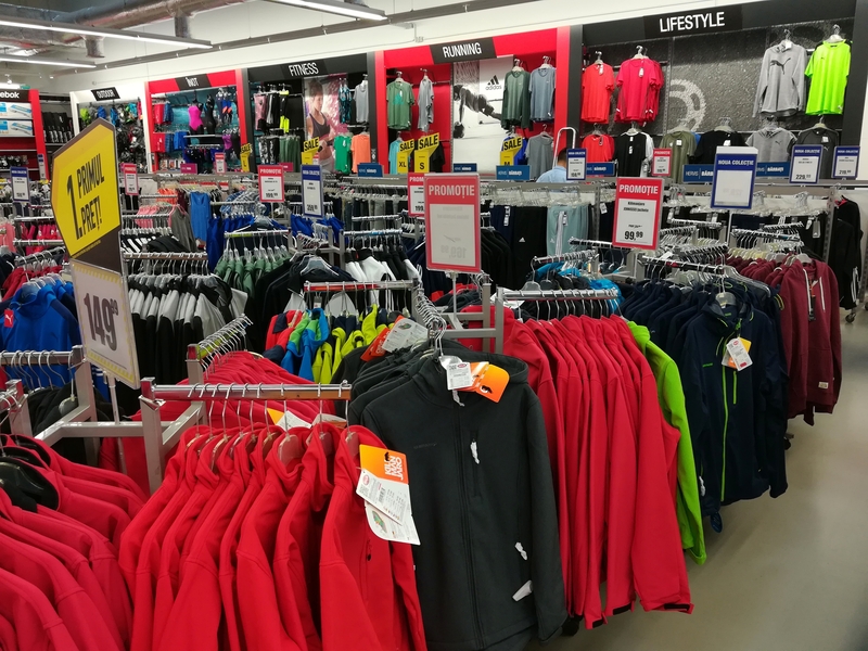 Unul dintre cele mai mari lanțuri de magazine din România iese de pe piață