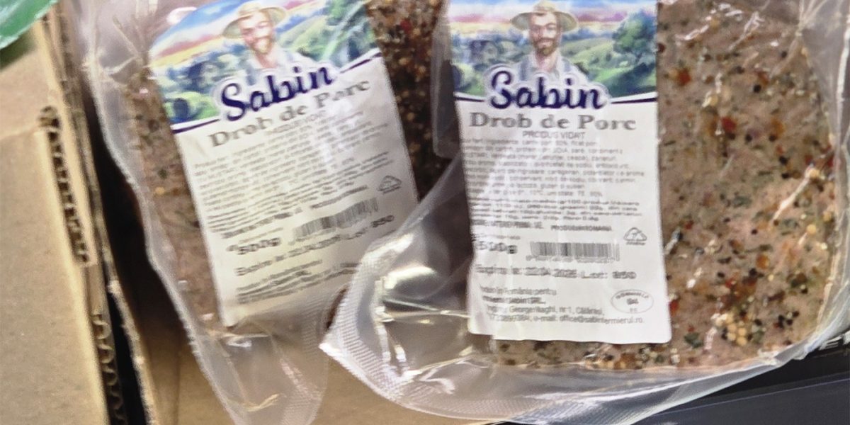 Ce conține de fapt drobul de porc din Kaufland Drobul de porc, preparatul tradițional nelipsit de pe masa de Paște, a devenit subiect de discuție după ce au fost analizate componentele produsului comercial disponibil în magazinele Kaufland