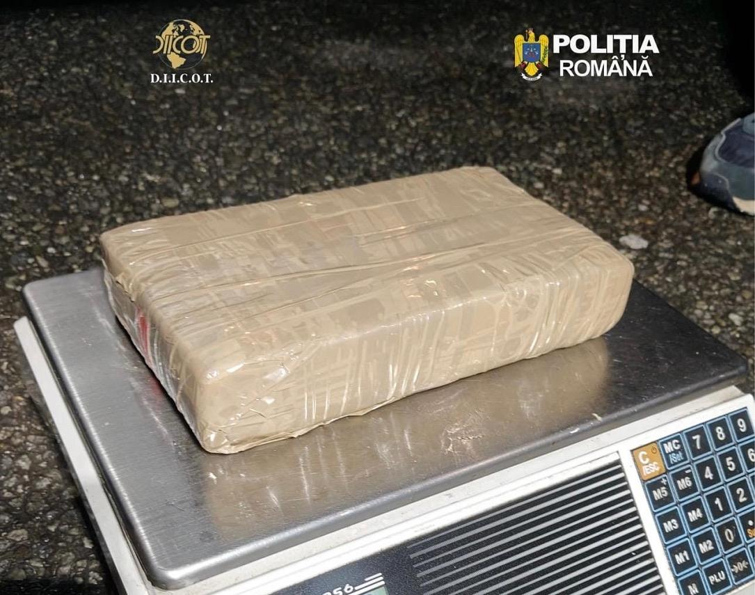 Turc prins în România cu 30 kg de cocaină: Alertă la graniță