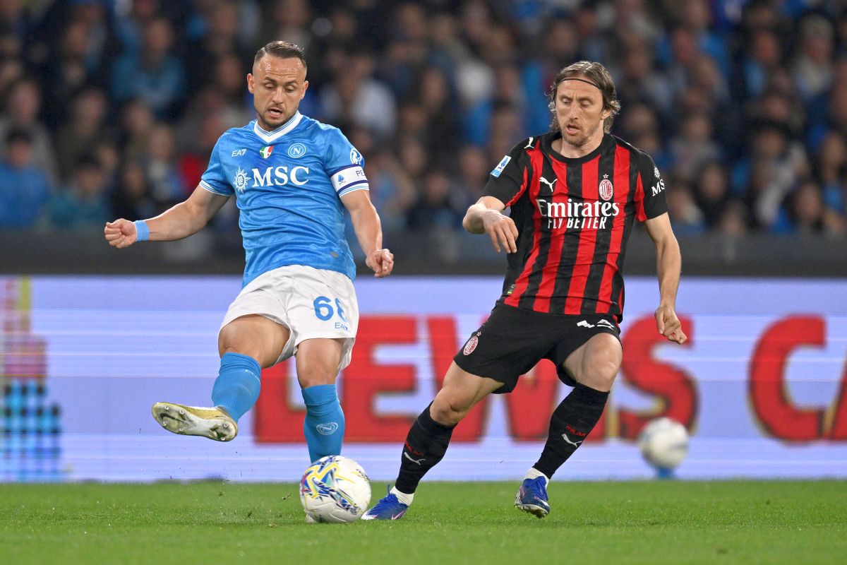 AC Milan câștigă cu Chivu în teren într-un meci crucial