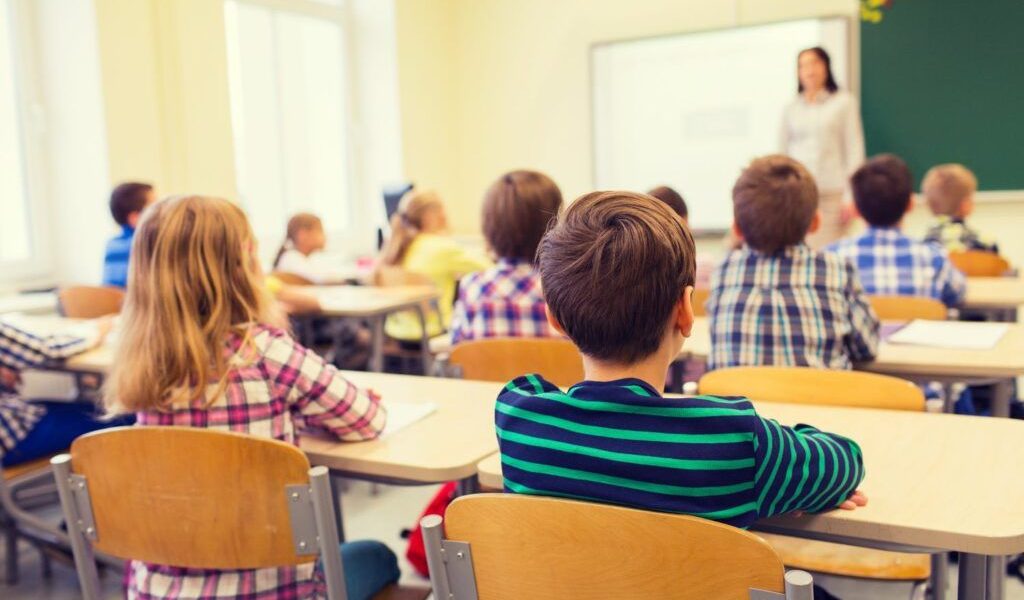 Profesorii, loviți de schimbări: Legea Învățământului, modificată radical